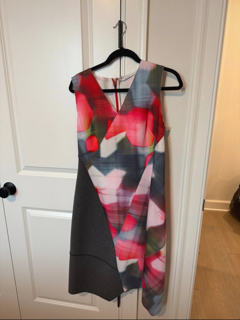 Tahari One-Shoulder Floral-Print Dress in Pink and Gray